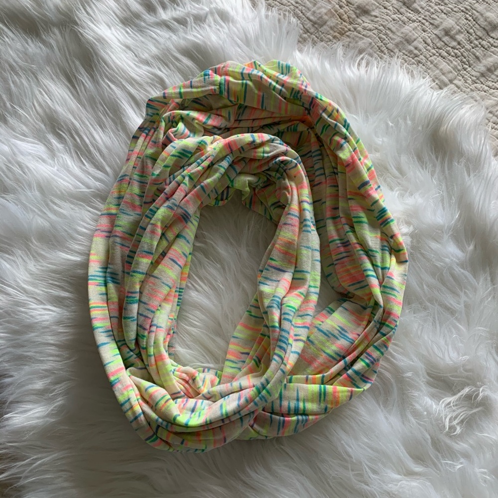🦋Multicolor Infinity Scarf - Picture 2 of 2